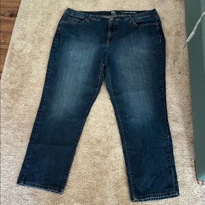 Dark Blue Women's Jeans 28 inches in length size 22 W straight